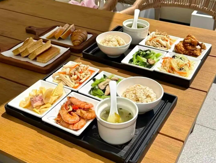 连吃2个月瘦了18斤，血糖明显下降！“控糖食堂”火了，食谱请收好