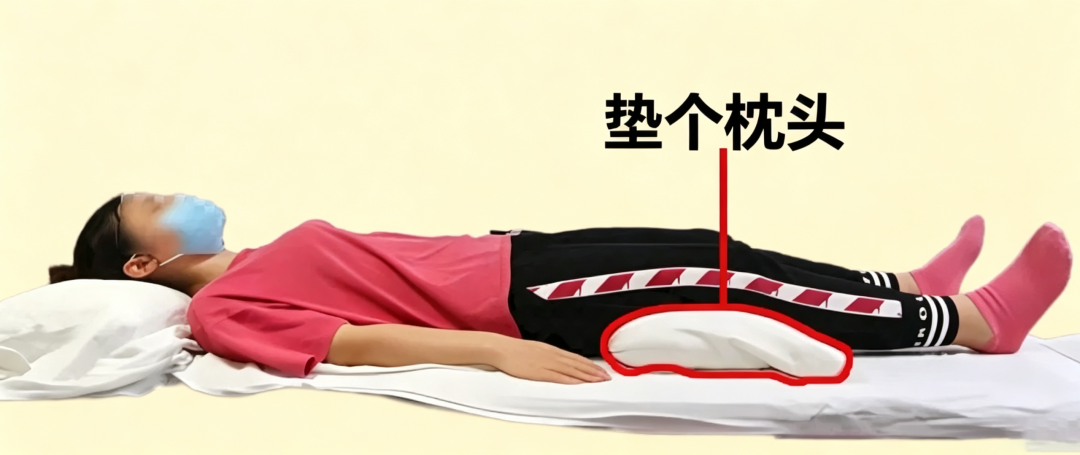原来睡觉需要2个枕头！医生：一个用来枕头，另一个用来……